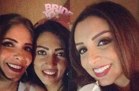 أنغام مع منى زكي في حفل الزفاف